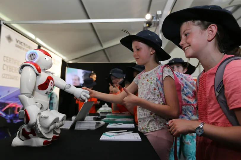 FOR OFFTRACK Driving learning 3